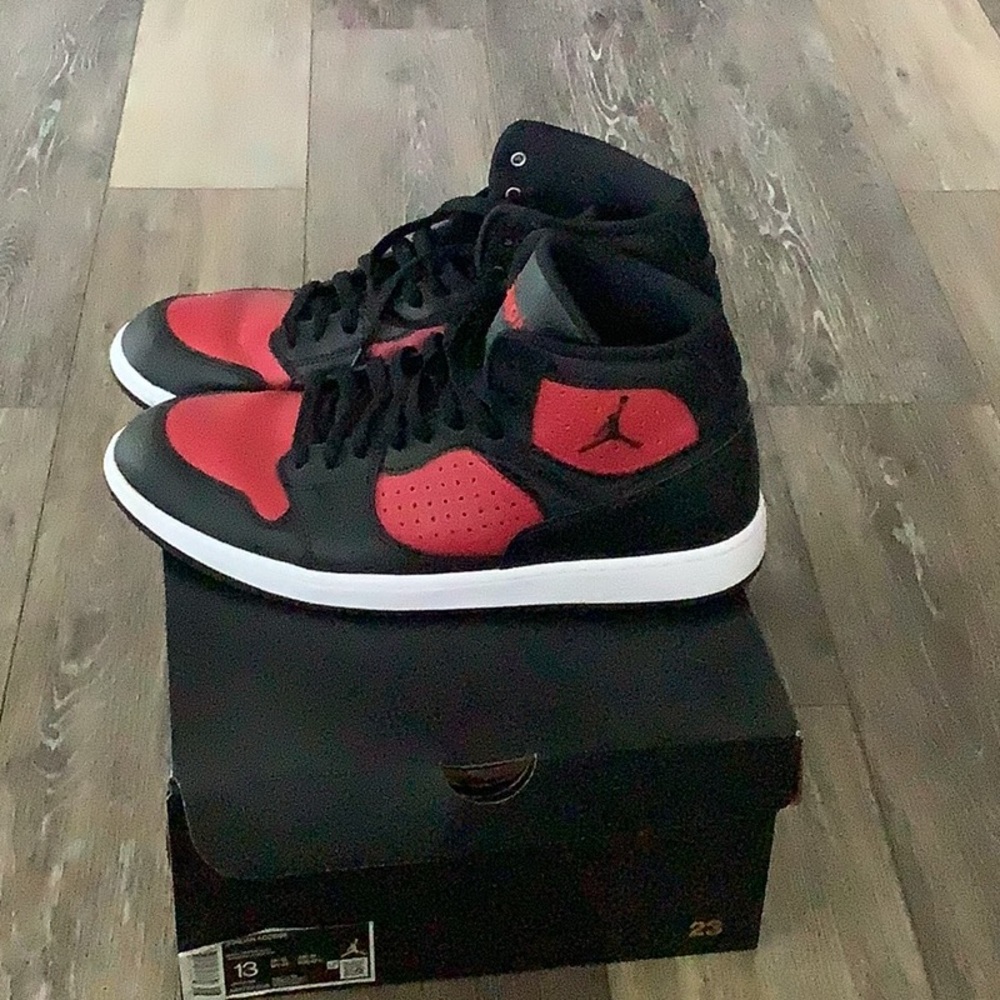 Jordan Access sneakers